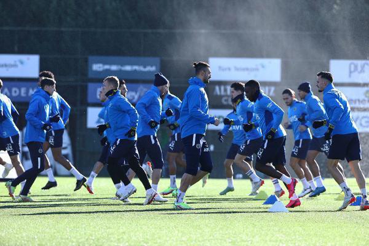 Fenerbahçe, Çaykur Rizespor maçının hazırlıklarını sürdürdü