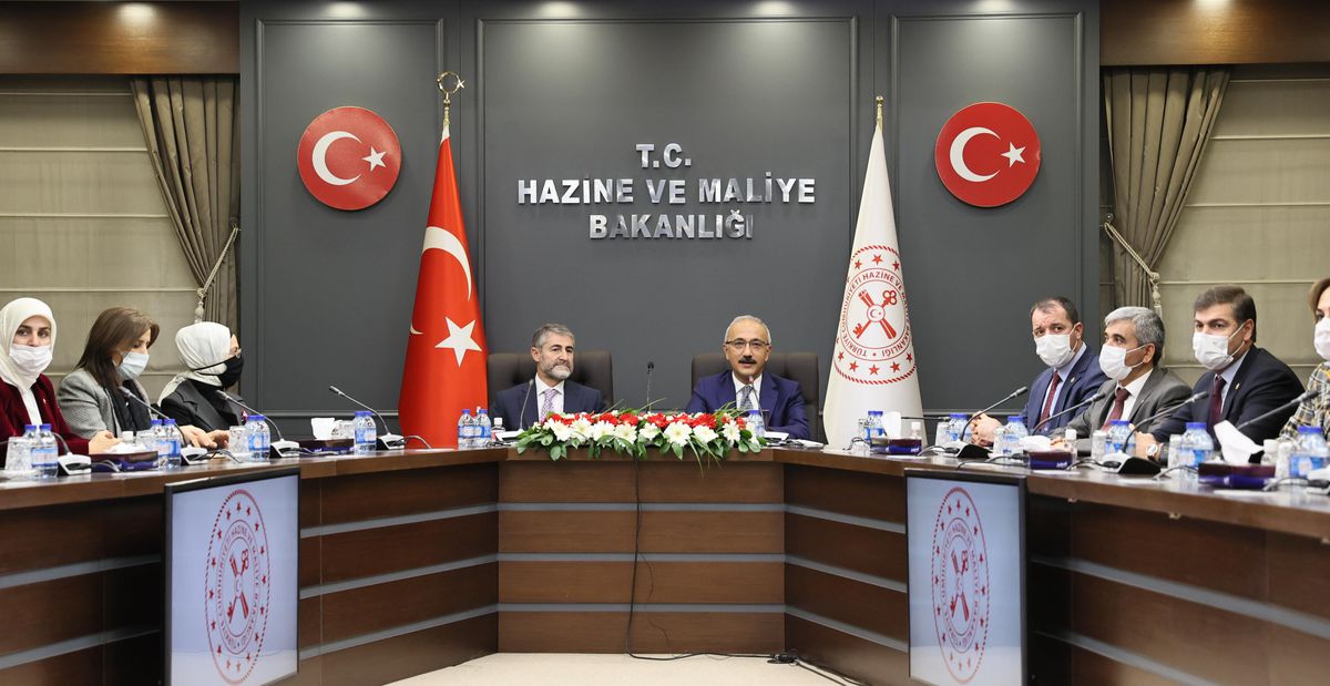 Hazine ve Maliye Bakanı Nureddin Nebati, görevi Elvan\'dan devraldı Açıklaması