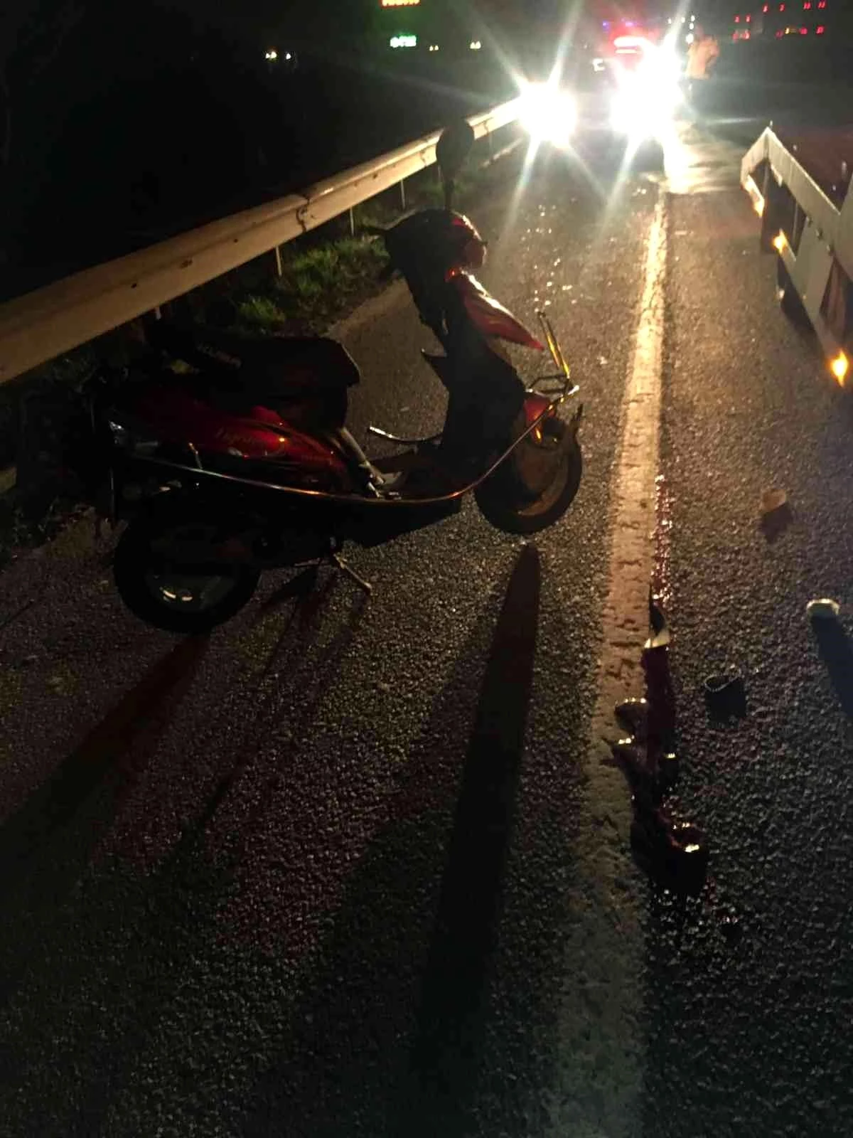 Son dakika... Kamyonetin çarptığı motosikletin sürücüsü hayatını kaybetti