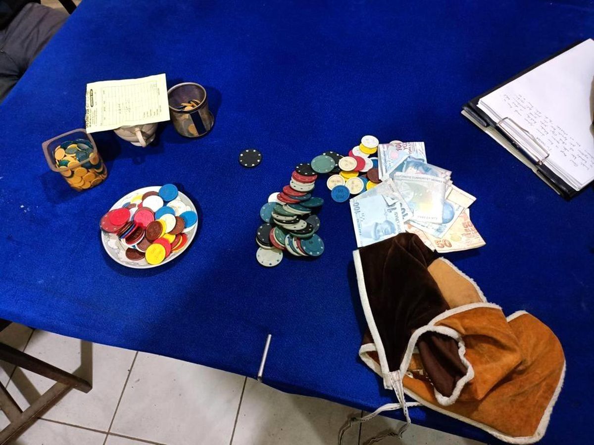 Son dakika 3. sayfa: Kumarhaneye çevrilen derneklere eş zamanlı operasyon