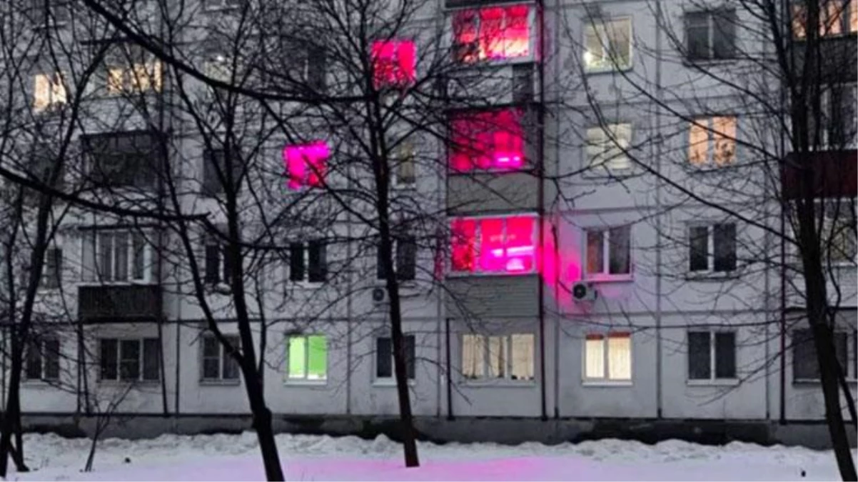 Söylentiler korkutucu! Rusya, evlerden gelen gizemli mor ışıkların peşine düştü