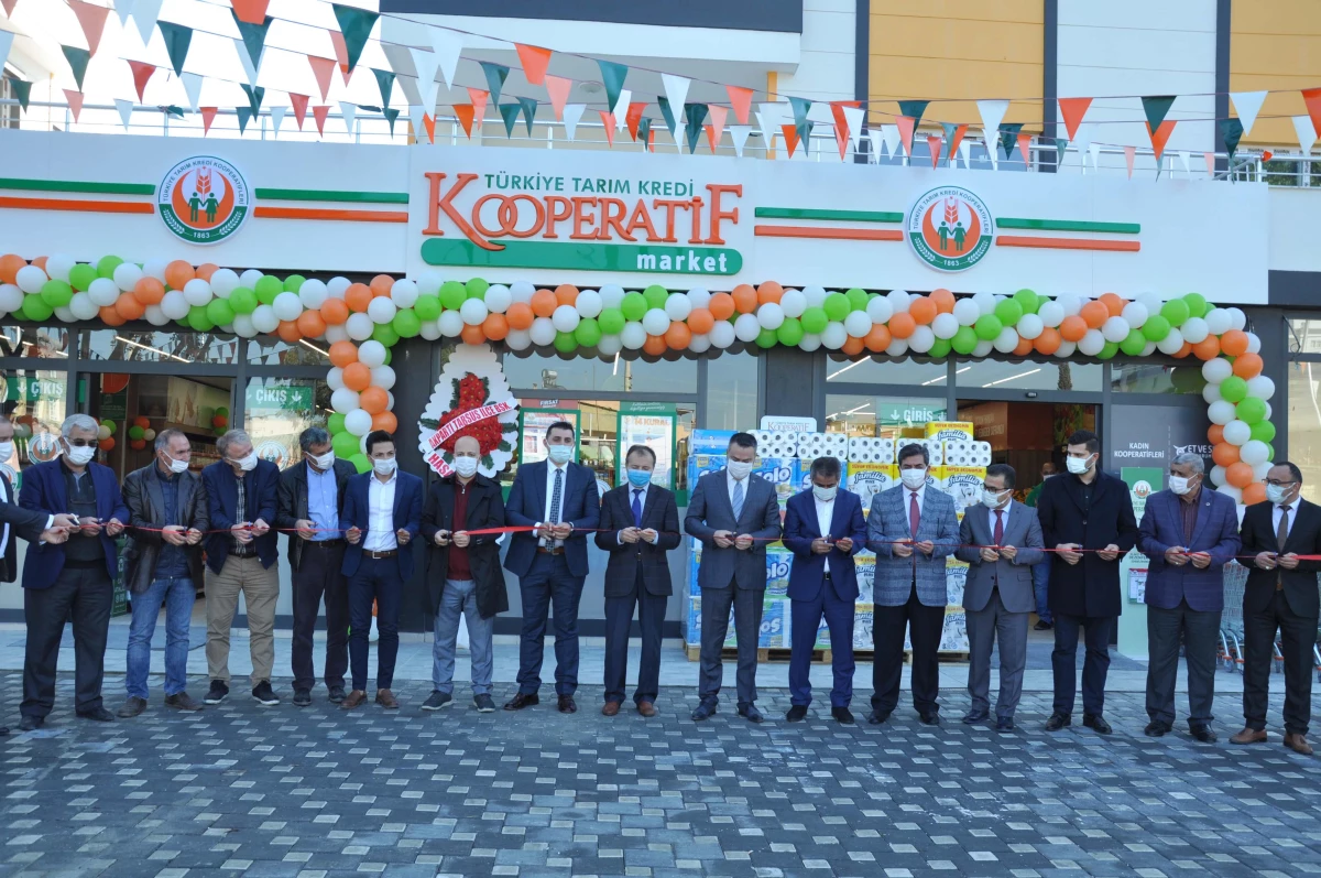 Tarım Kredi Kooperatif Market\'in 581\'inci şubesi Tarsus\'ta açıldı