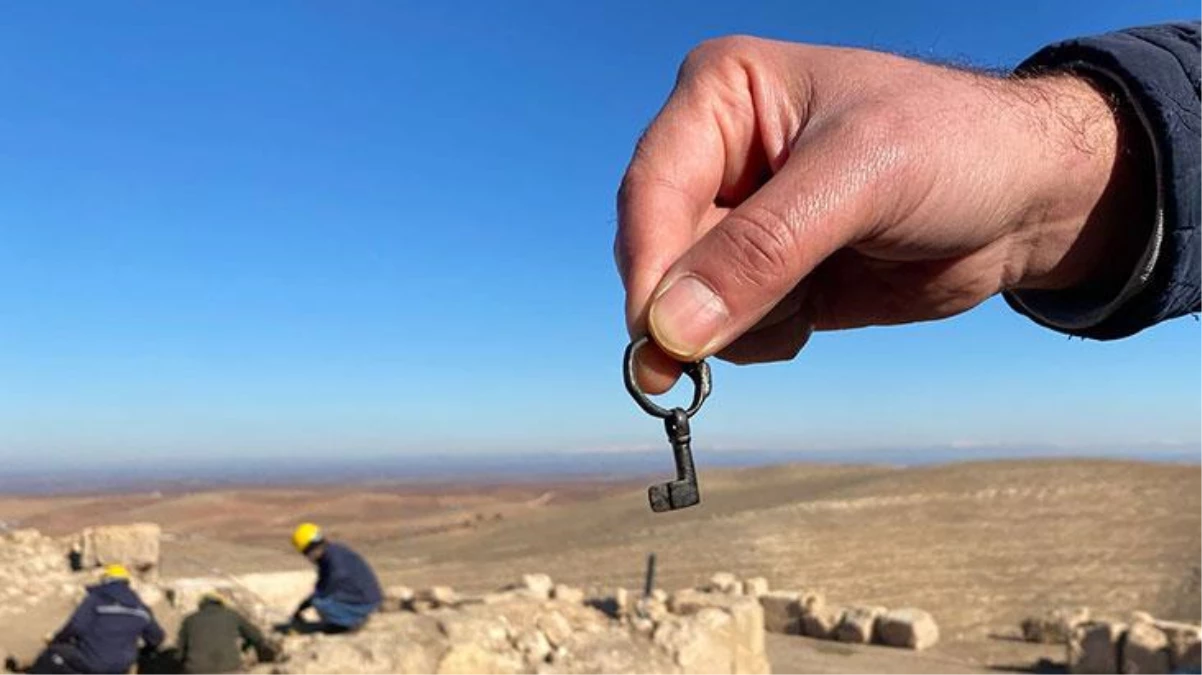 Türk bilim insanlarını heyecanlandıran keşif! Kazıdan 1600 yıllık anahtar çıktı, şimdi kutu aranıyor