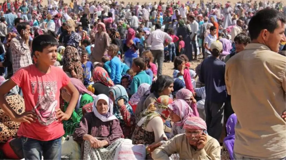 Ümit Özdağ: Vatandaşlık alan Suriyelilerin ilk 10 sene oy kullanamaması için yasa teklifi vereceğiz