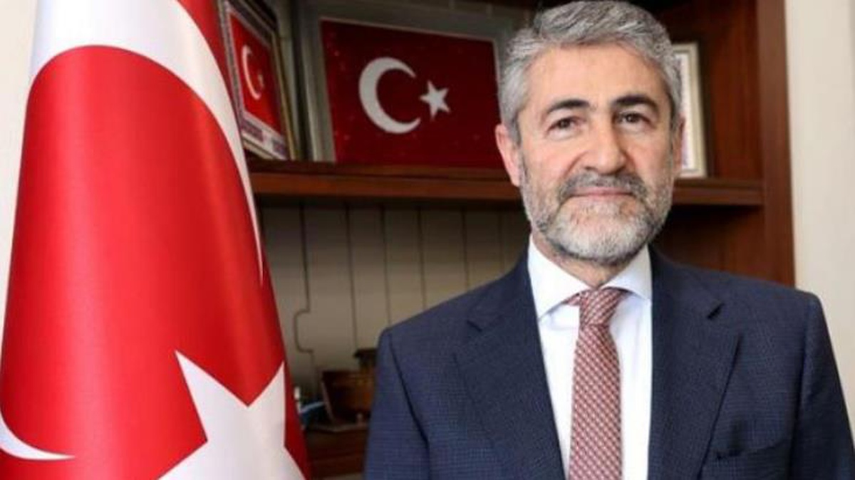 Yeni Hazine ve Maliye Bakanı Nureddin Nebati, ilk çift maaş alan bakan oldu