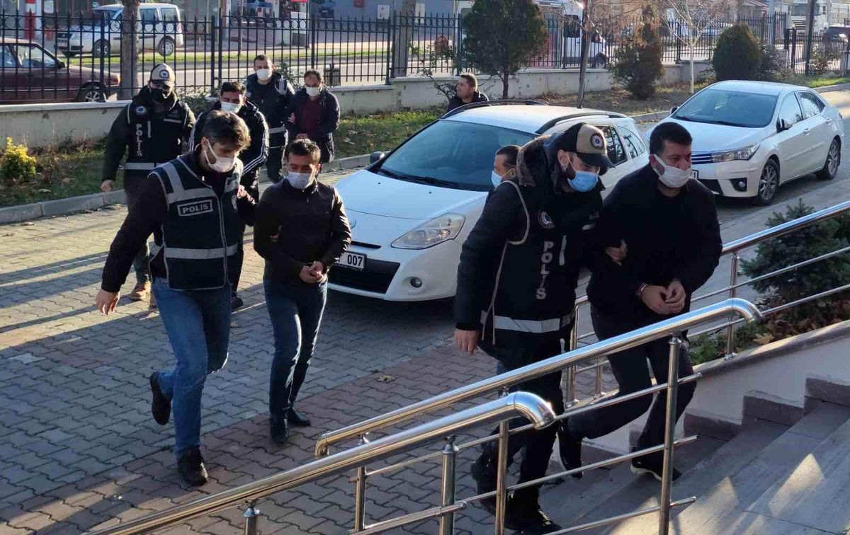 Son dakika haberi! Amasya polisinden kaçak içki operasyonu: 4 tutuklama