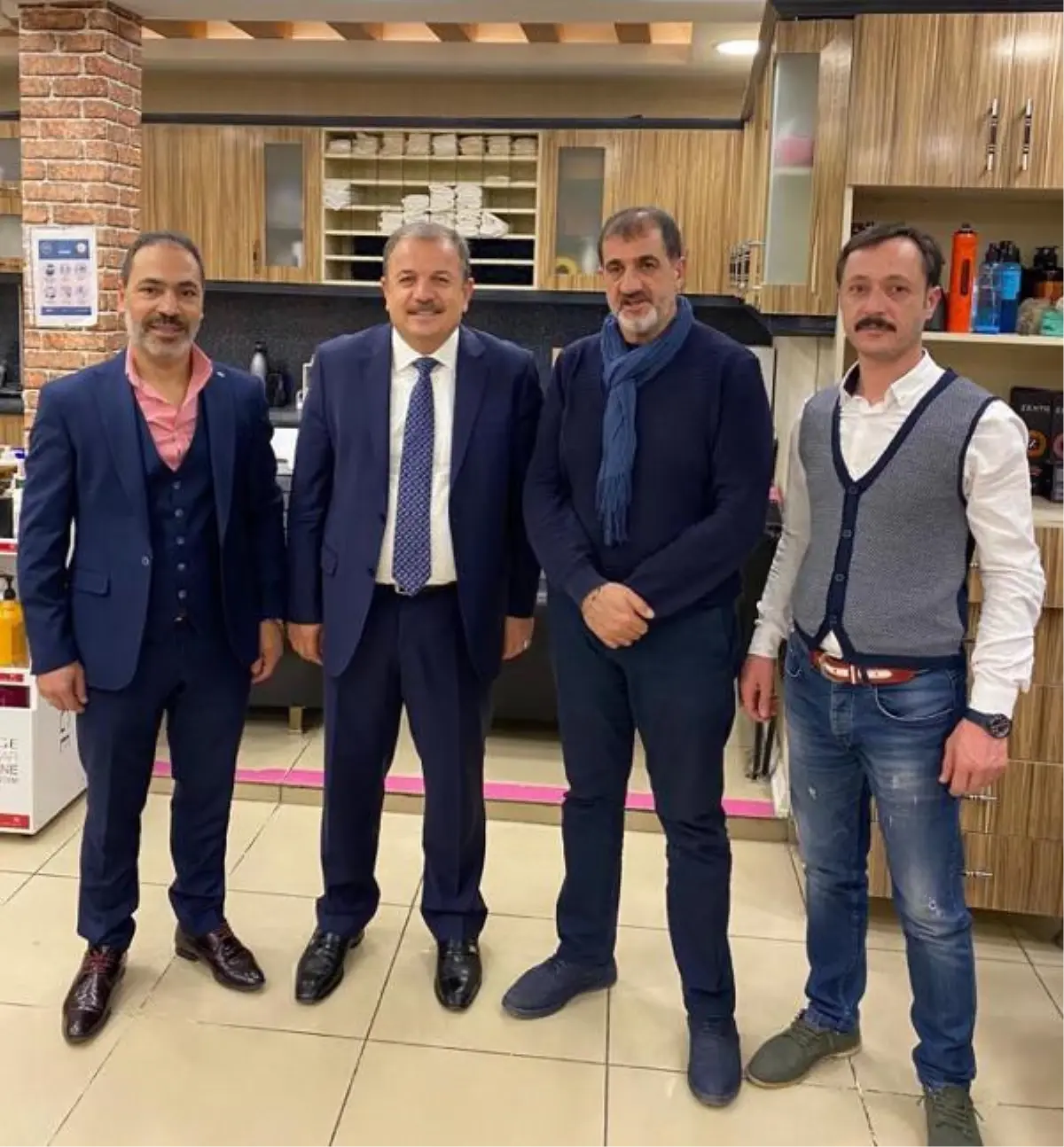 BERBER VE KUAFÖRLER \'CAN SUYU\' İSTİYOR