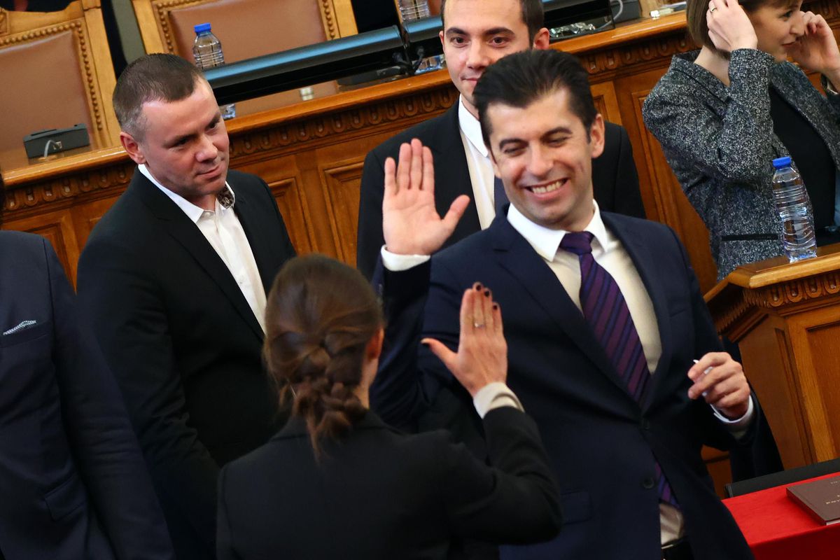Bulgaristan\'da seçim sonrası parlamentoda ilk oturum yapıldı
