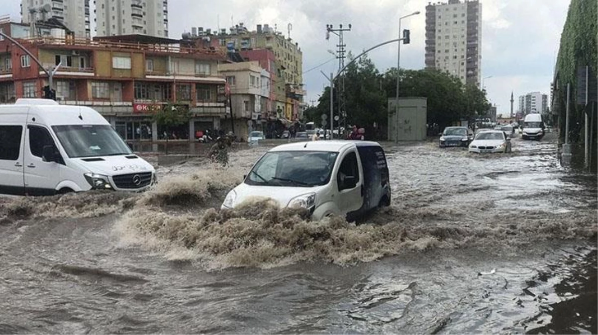 Çevre Bakanlığı Antalyalıları uyardı: Olası sel ve su baskınlarına karşı vatandaşlarımızı dikkatli olmaya davet ediyoruz