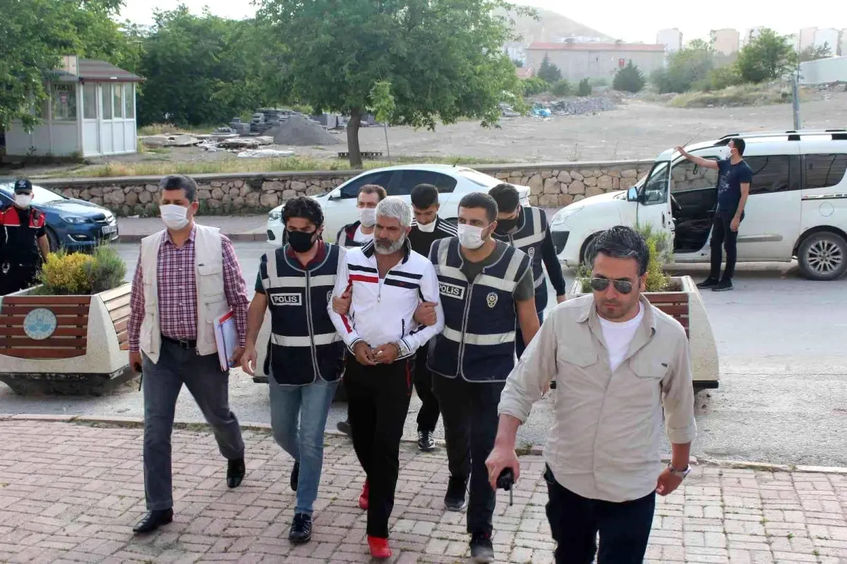 Son dakika haberleri... Elazığ\'da silahlı kavgaya karışan zanlıya 10 yıl hapis cezası