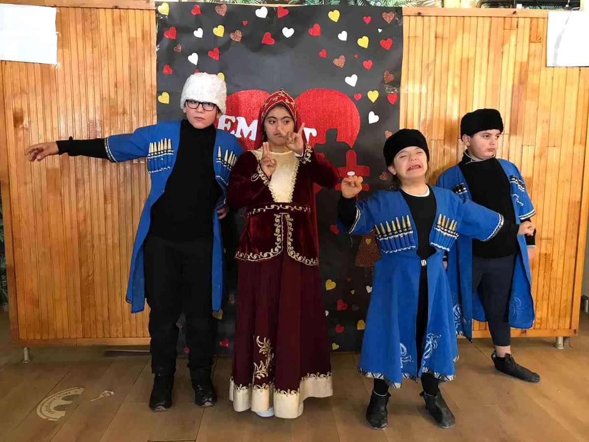 Iğdır\'da özel öğrenciler farkındalık için kafe işletti
