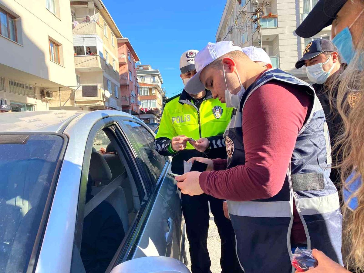 Son dakika haberi: Maltepe\'de engelli öğrenciler 1 günlüğüne polis oldular