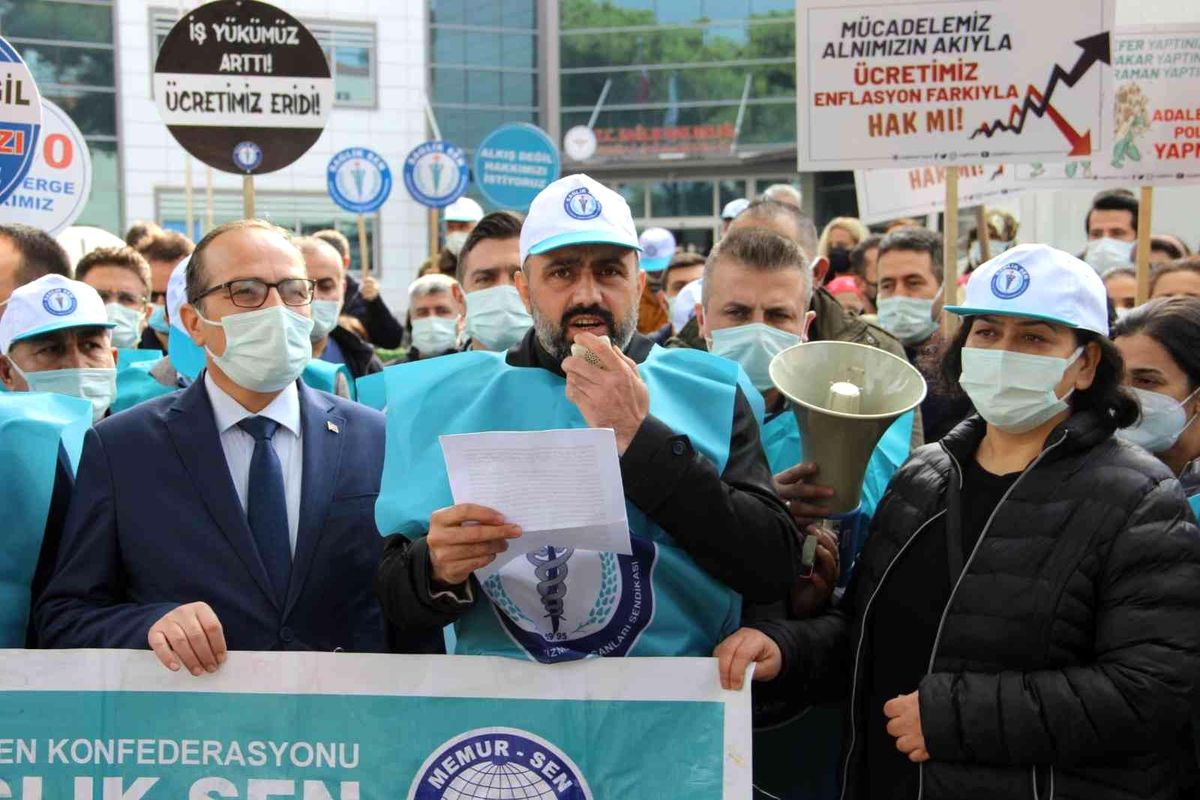 Manisa\'da sağlık çalışanları maaşlarının iyileştirilmesini bekliyor