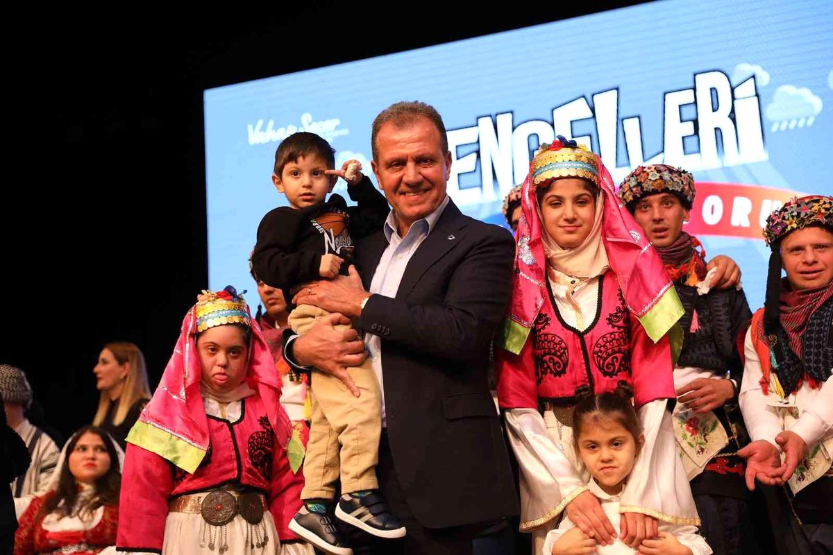 Mersin Büyükşehir Belediyesi, \'Engelleri Çalışarak Aşıyoruz\' etkinliği düzenledi