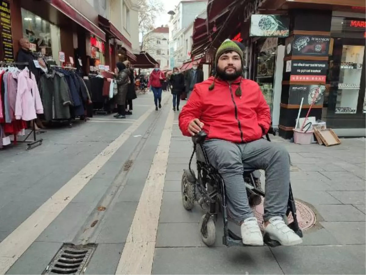 Göbeğinde çıkan sivilceyi sıktı, 3 günde tekerlekli sandalyeye mahkum oldu