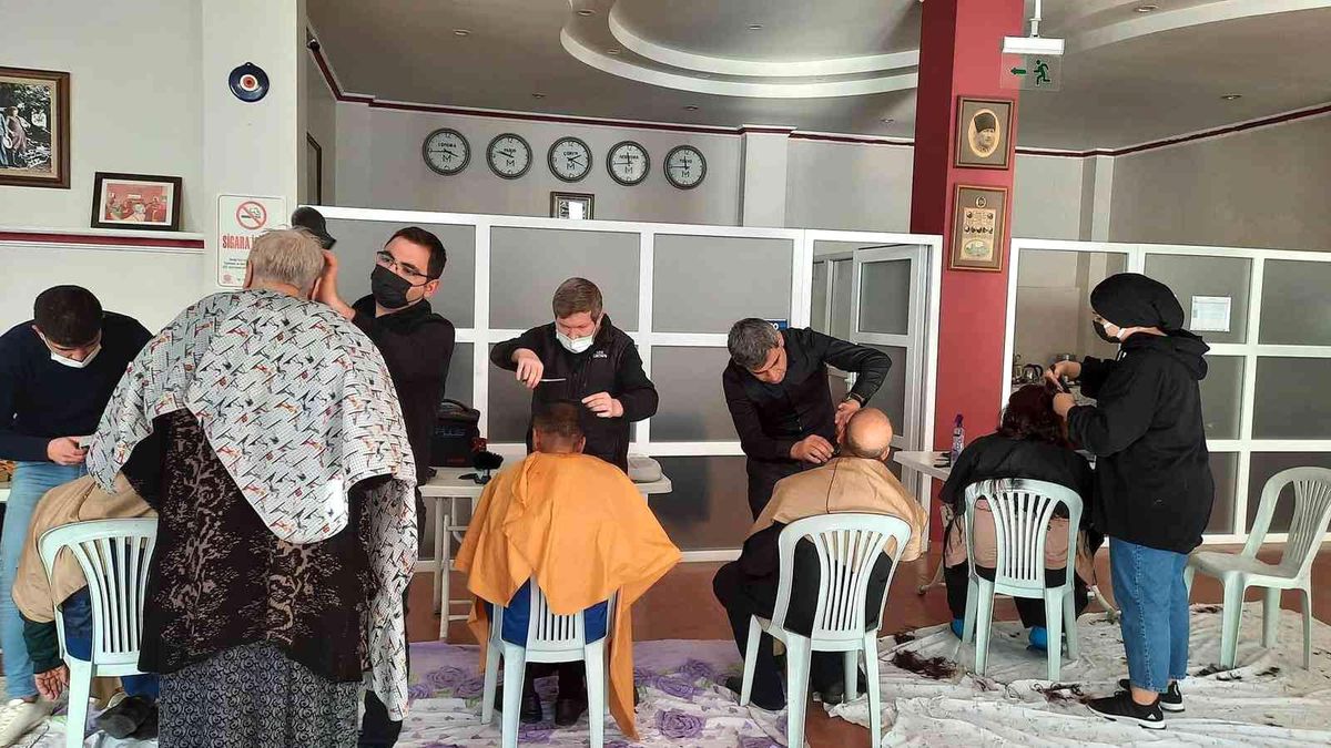 Sungurlu\'da engellilere ücretsiz tıraş
