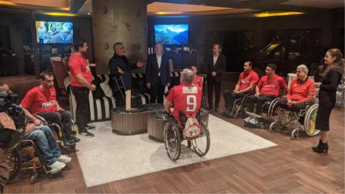 Tekerlekli sandalye basketbolcuları Yalova\'da ağırlandı