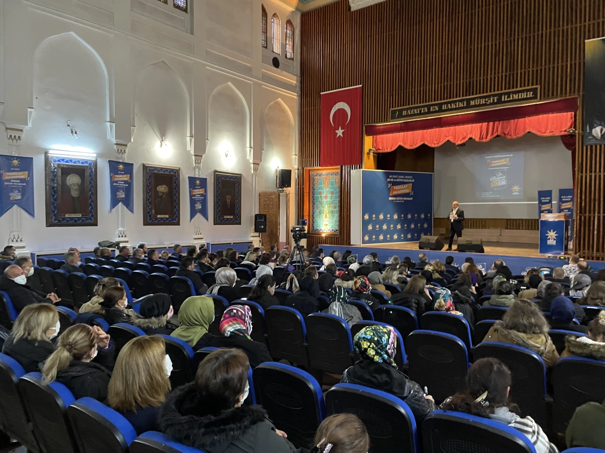 Edirne\'de AK Parti Teşkilat Akademisi Eğitim Programı başladı