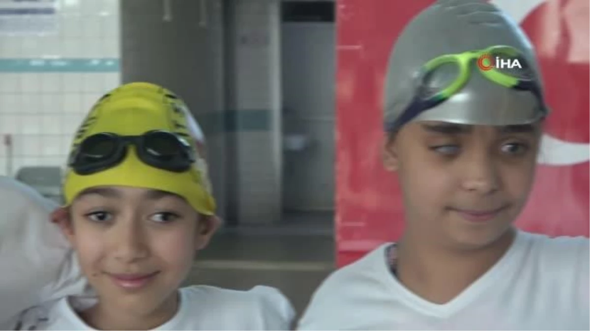 Engelli yüzme şampiyonları