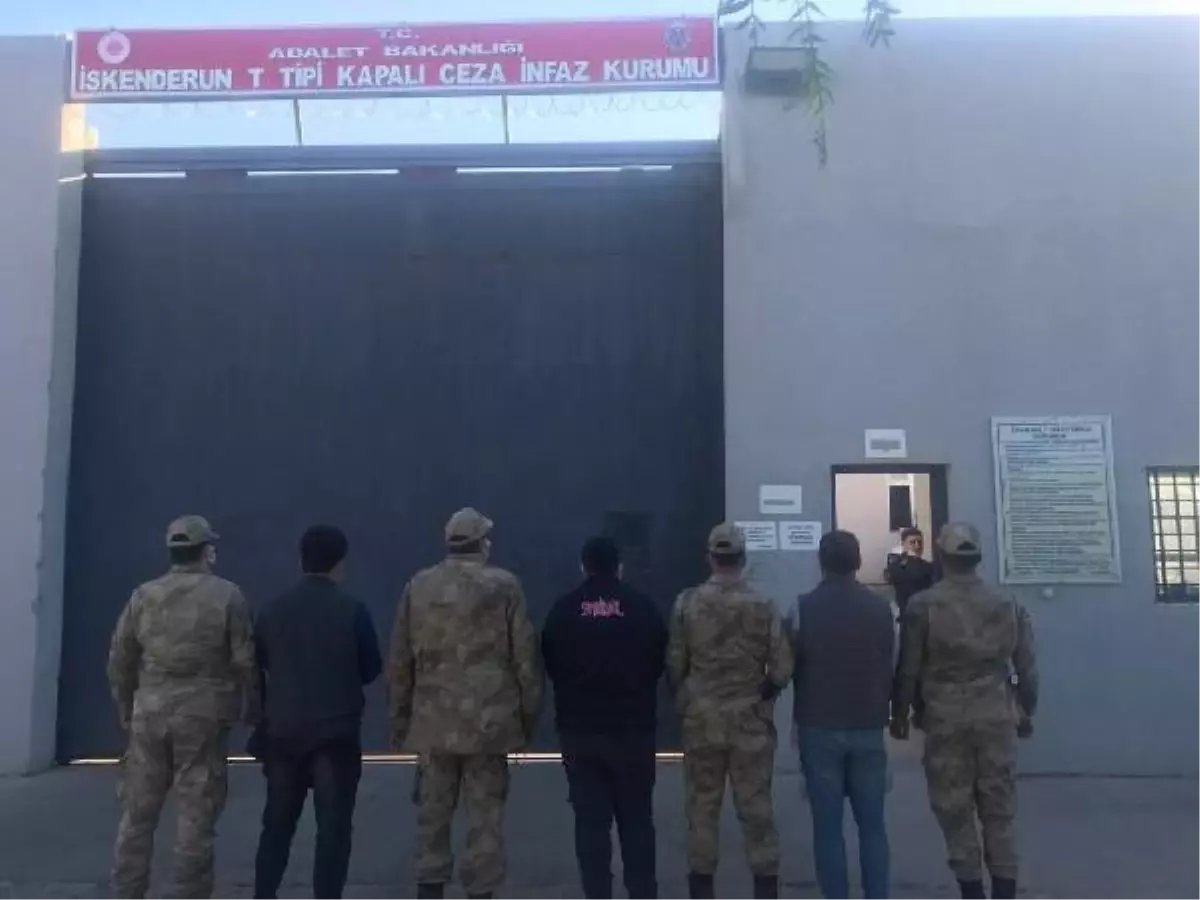 Haklarına hapis cezası bulunan 12 kişi yakalanıp, tutuklandı