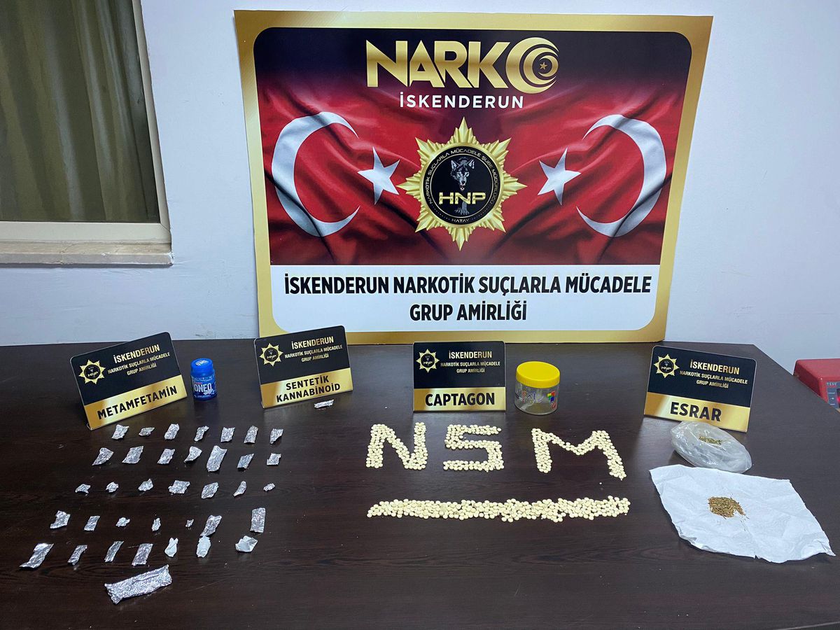 Son dakika haberi... Hatay\'da uyuşturucu operasyonunda 5 zanlı yakalandı