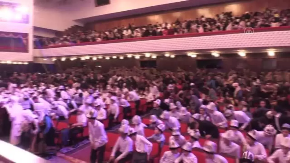 Kırgızistan\'da Manas Destanı Günü konserle kutlandı