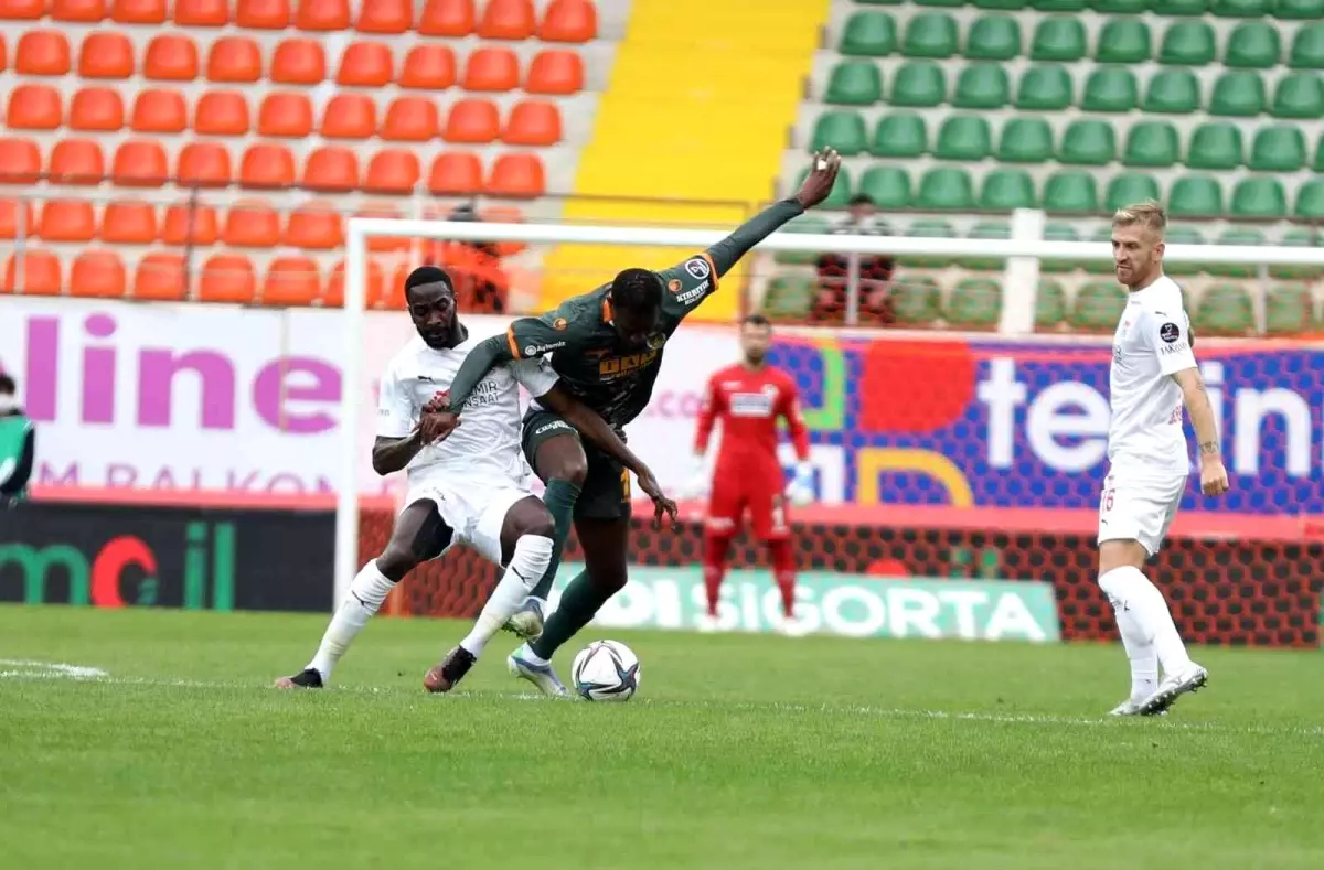 Spor Toto Süper Lig: Alanyaspor: 0 DG Sivaspor: 1 (Maç sonucu)