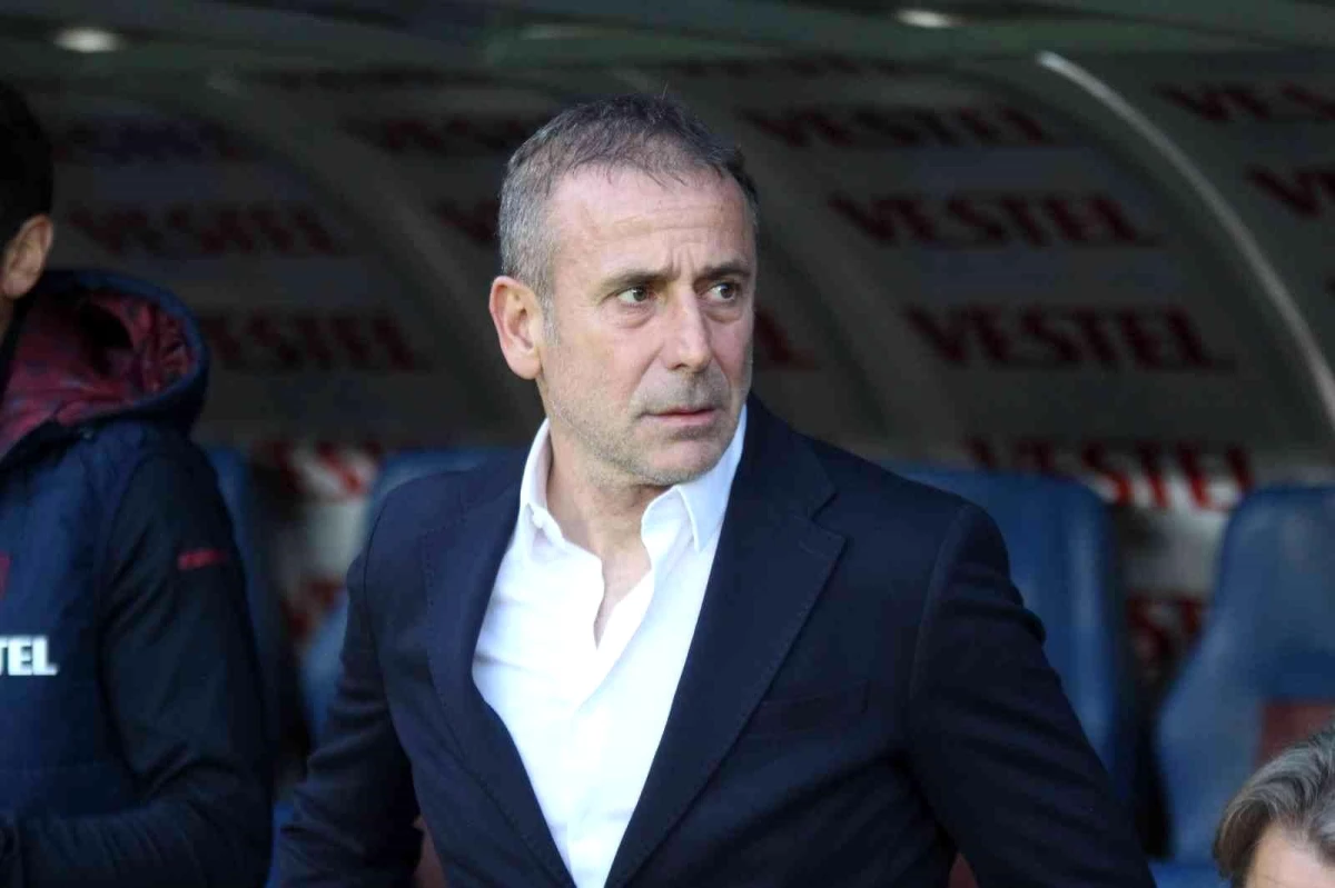 Spor Toto Süper Lig: Trabzonspor: 1 Adana Demirspor: 0 (İlk yarı)