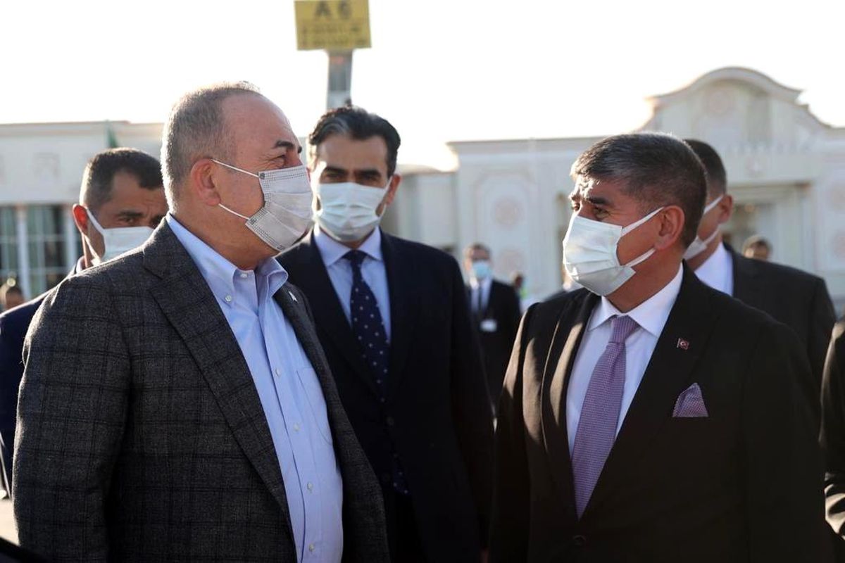 Son dakika... Bakan Çavuşoğlu Katar\'da