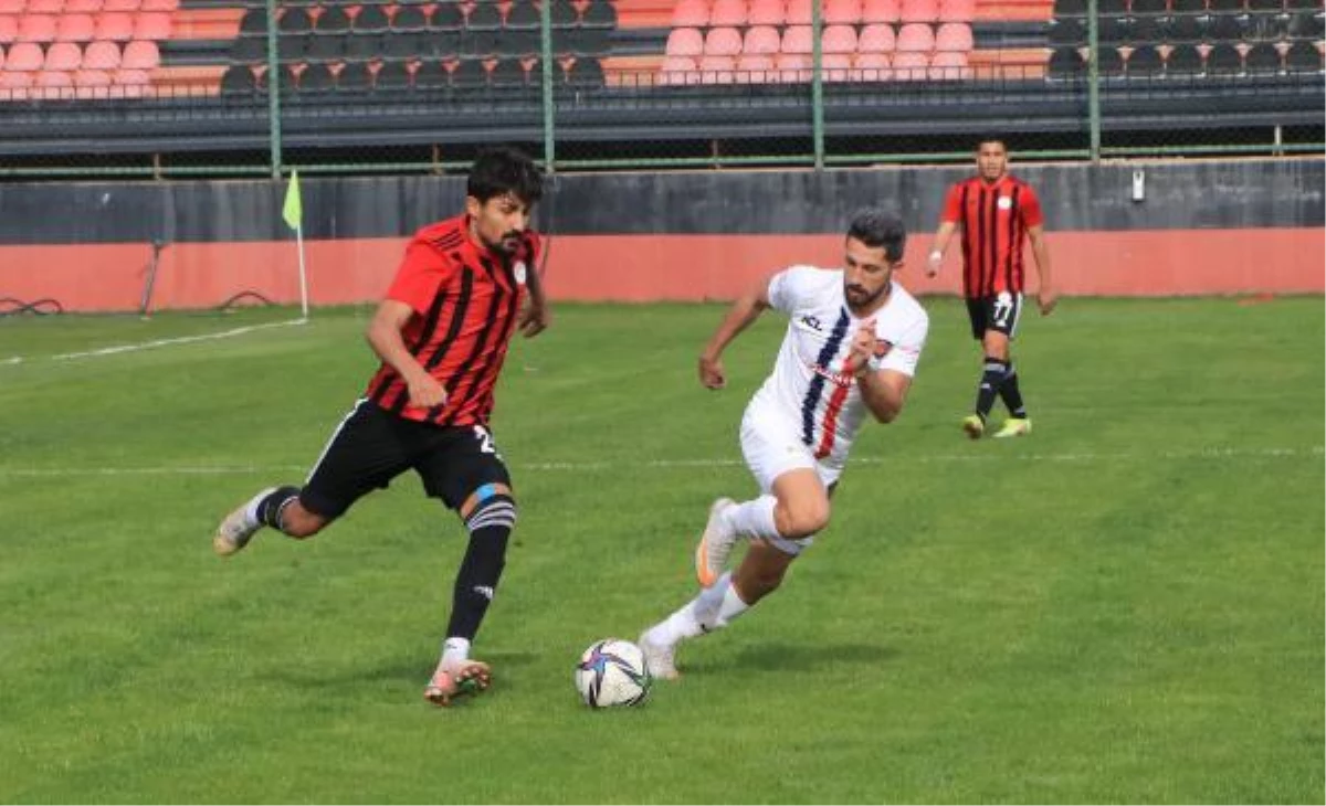 Karbel Karaköprü Belediye Spor - İçel İdmanyurdu Spor Kulübü: 1-1