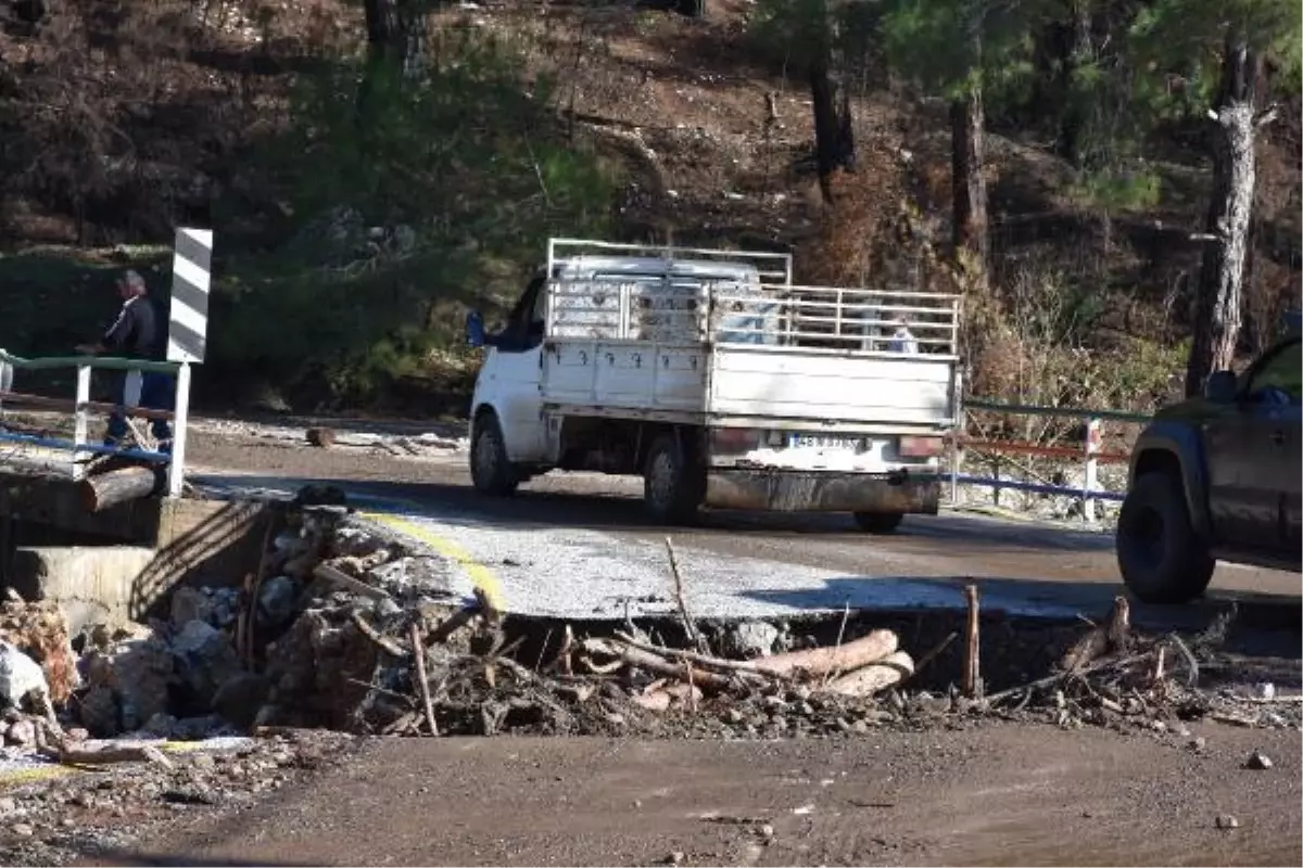 MARMARİS\'TE SELİN ZARARI GÜN AĞARINCA ORTAYA ÇIKTI