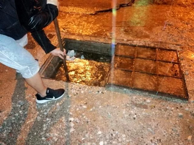 Milas'ta şiddetli yağış, su baskınlarına neden oldu