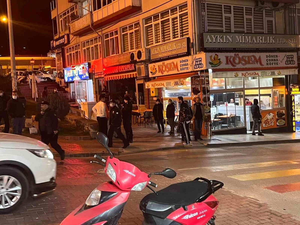 Sinop\'ta bıçaklı kavga: 1 yaralı
