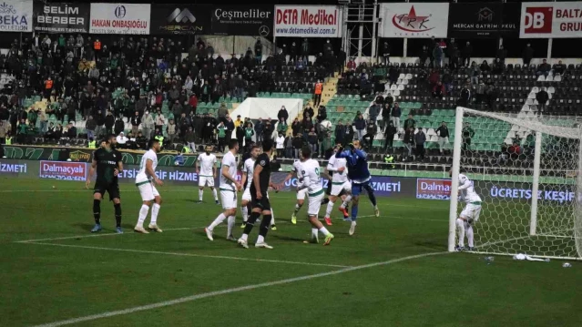 Spor Toto 1. Lig: Denizlispor: 1 Bursaspor: 3