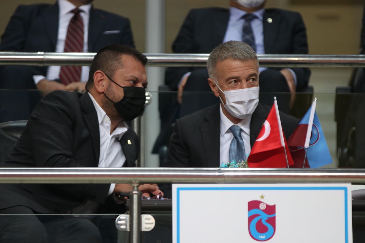Trabzonspor\'da Ahmet Ağaoğlu yeniden başkan