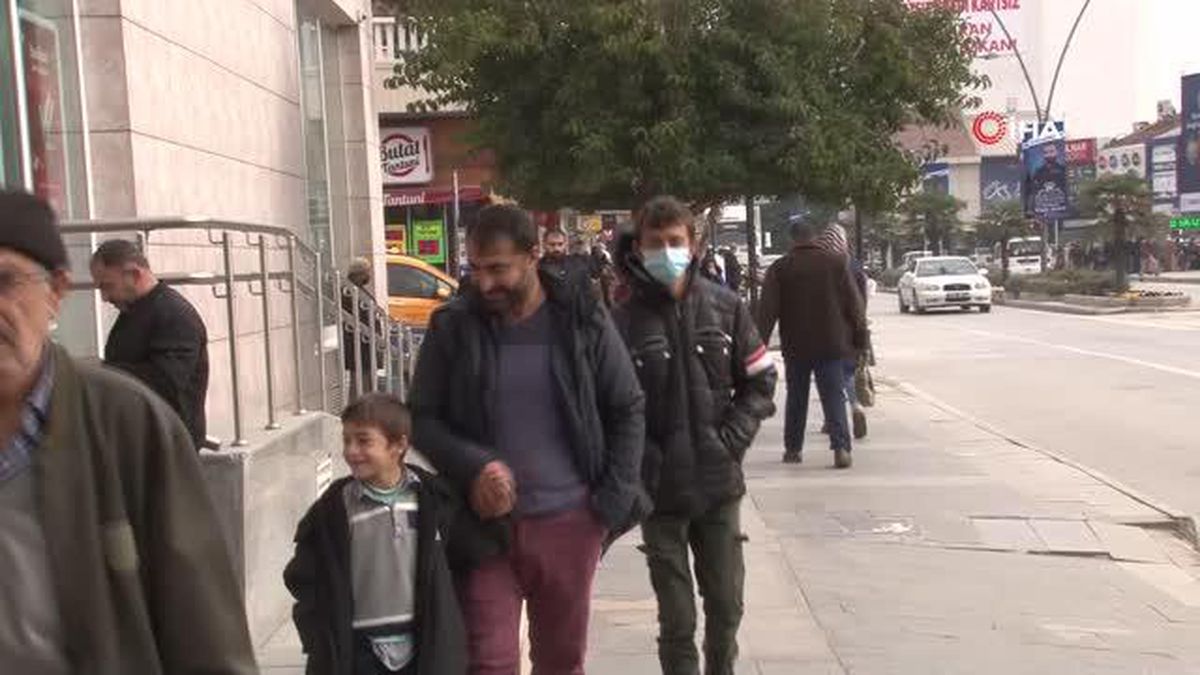 Vakaların düştüğü Elazığ'da vatandaşlardan 'kurallara uyalım' çağrısı