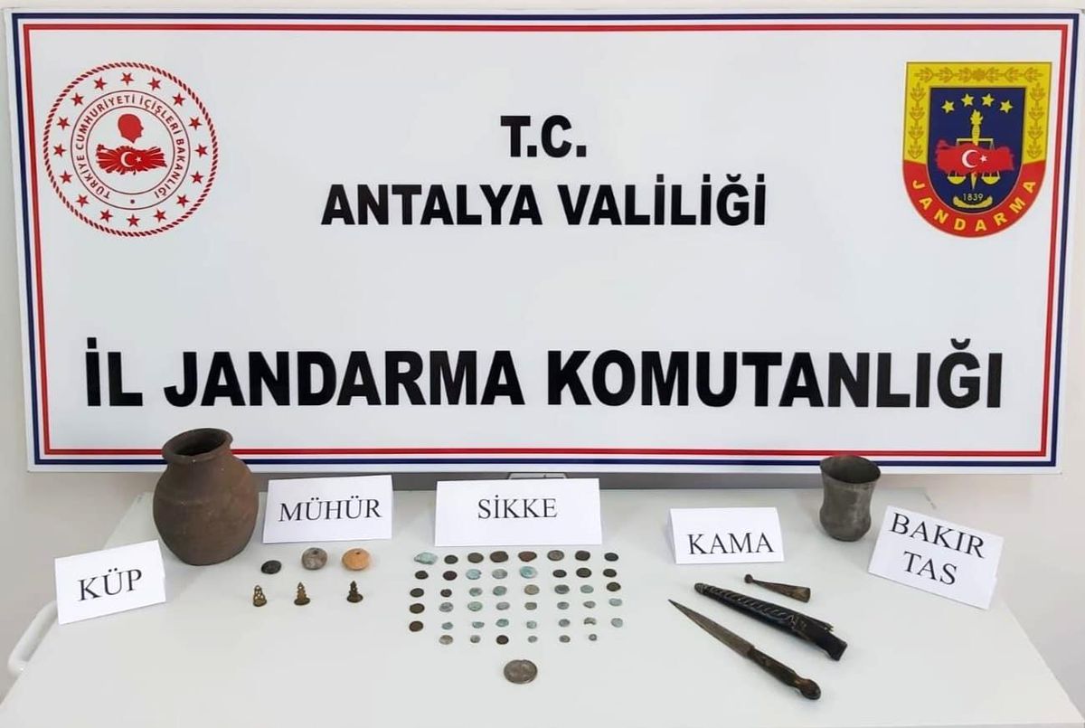 Antalya\'da tarihi eser operasyonu