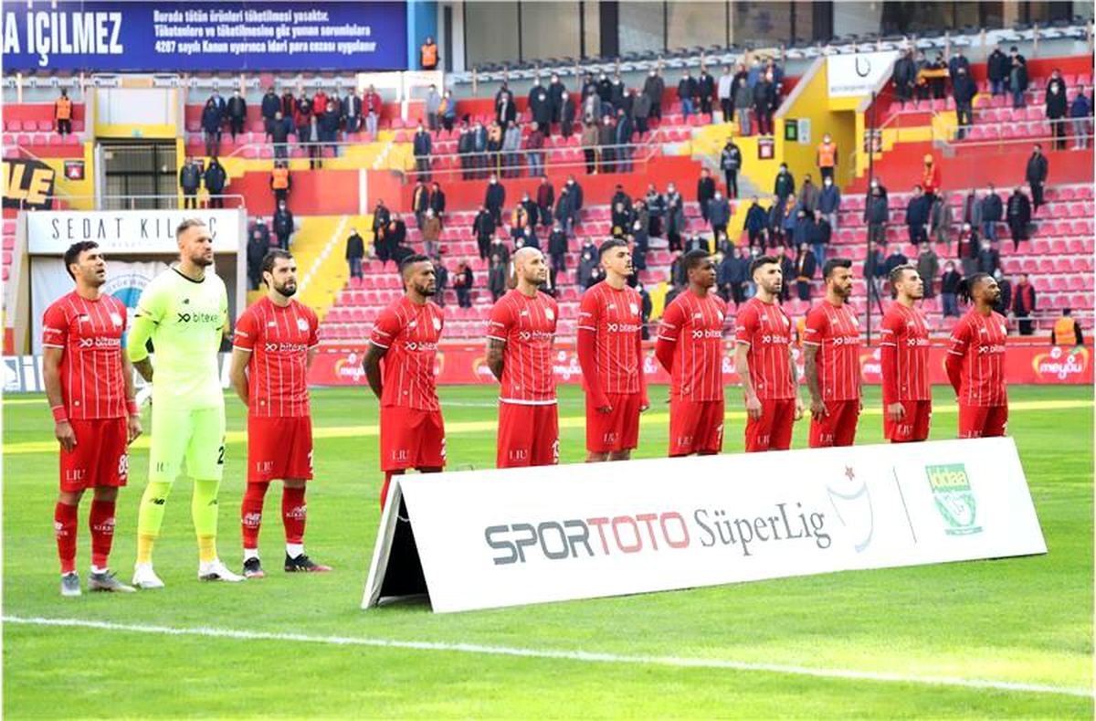 Antalyaspor\'da, Trabzonspor mesaisi başladı