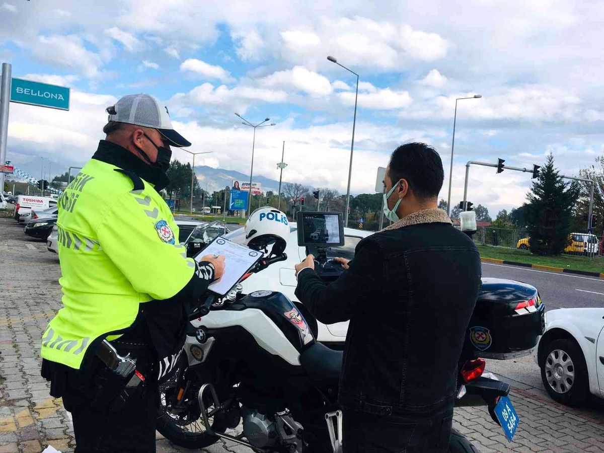 Aydın\'da drone destekli trafik denetimi yapıldı