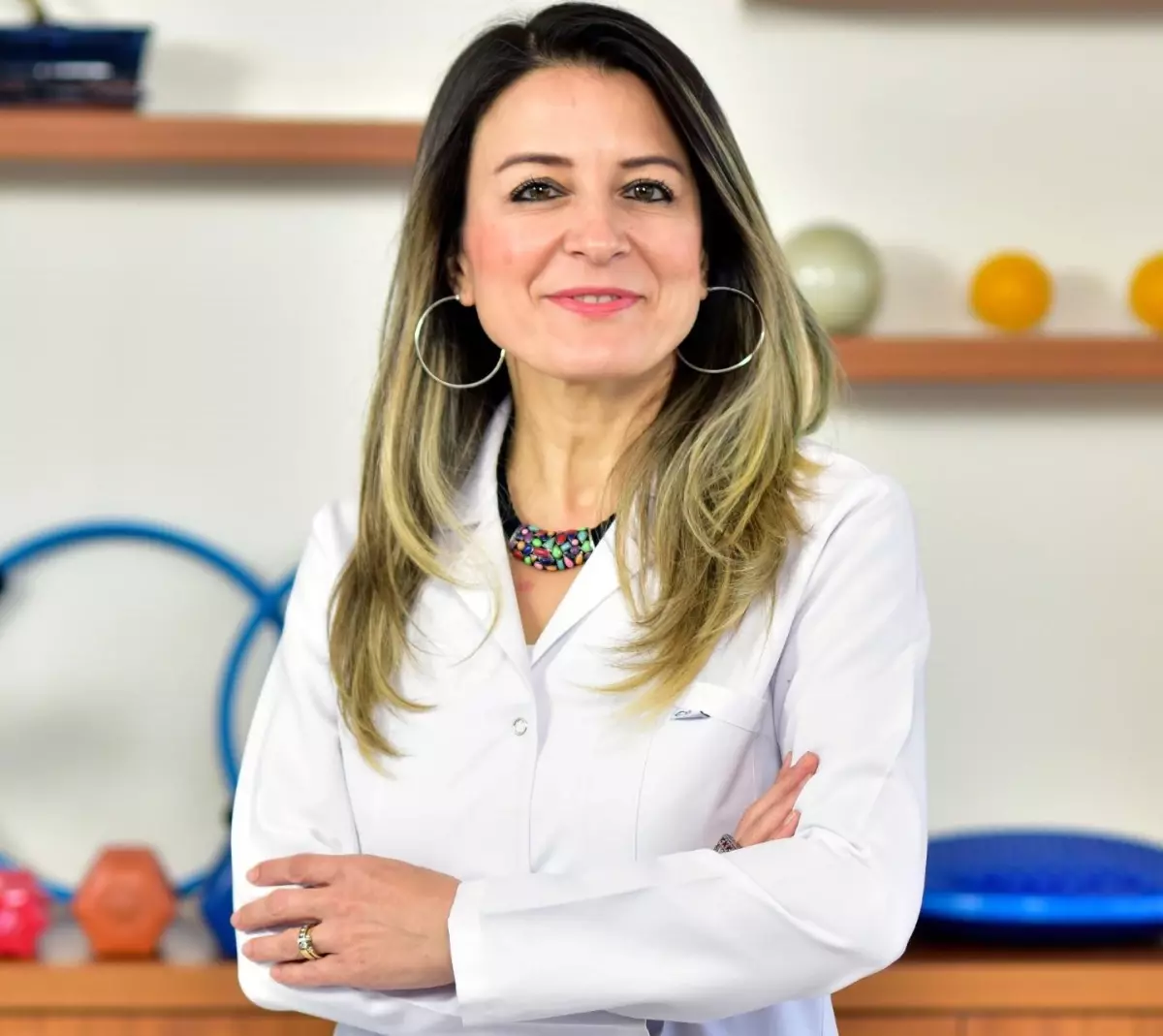 Bel ve boyun ağrılarının ilacı fizik tedavi