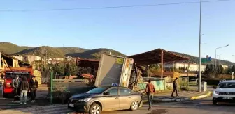 Son dakika haber... Hastaneye yetişmek isterken kazaya karıştı