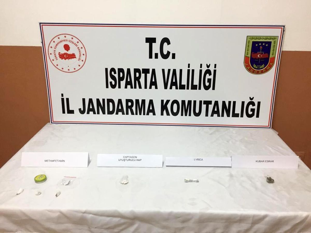 Son dakika haberleri... Isparta\'da uyuşturucu operasyonu: 11 gözaltı