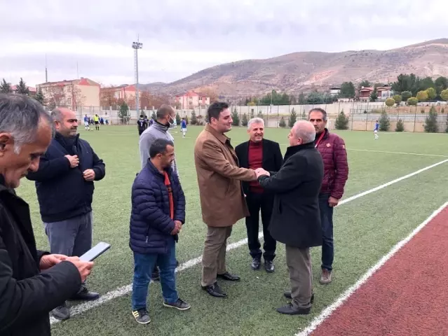 Kaymakam Sinanoğlu'ndan futbolculara destek çağrısı