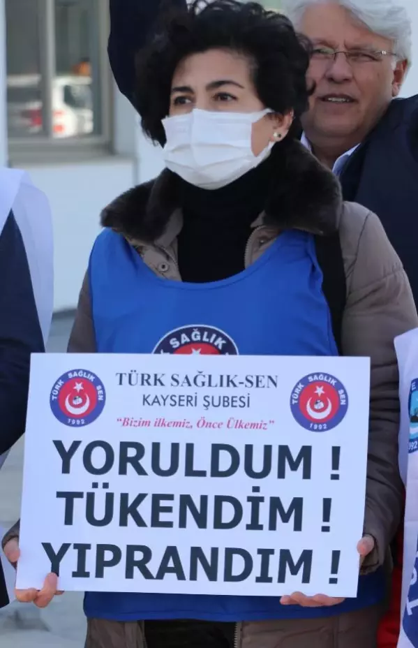 Kayseri'de Türk Sağlık-Sen üyelerinden iş bırakma eylemi