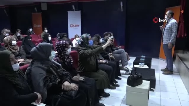 Şanlıurfa'da yabancı uyruklu vatandaşlar aşı oldu