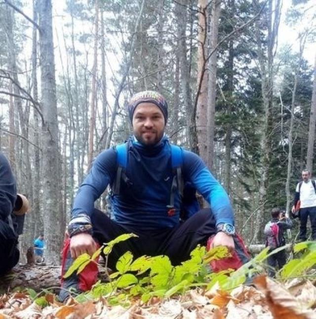 Uludağ'ın zirvesinde mahsur kalan 3 amatör dağcı için kurtarma operasyonu
