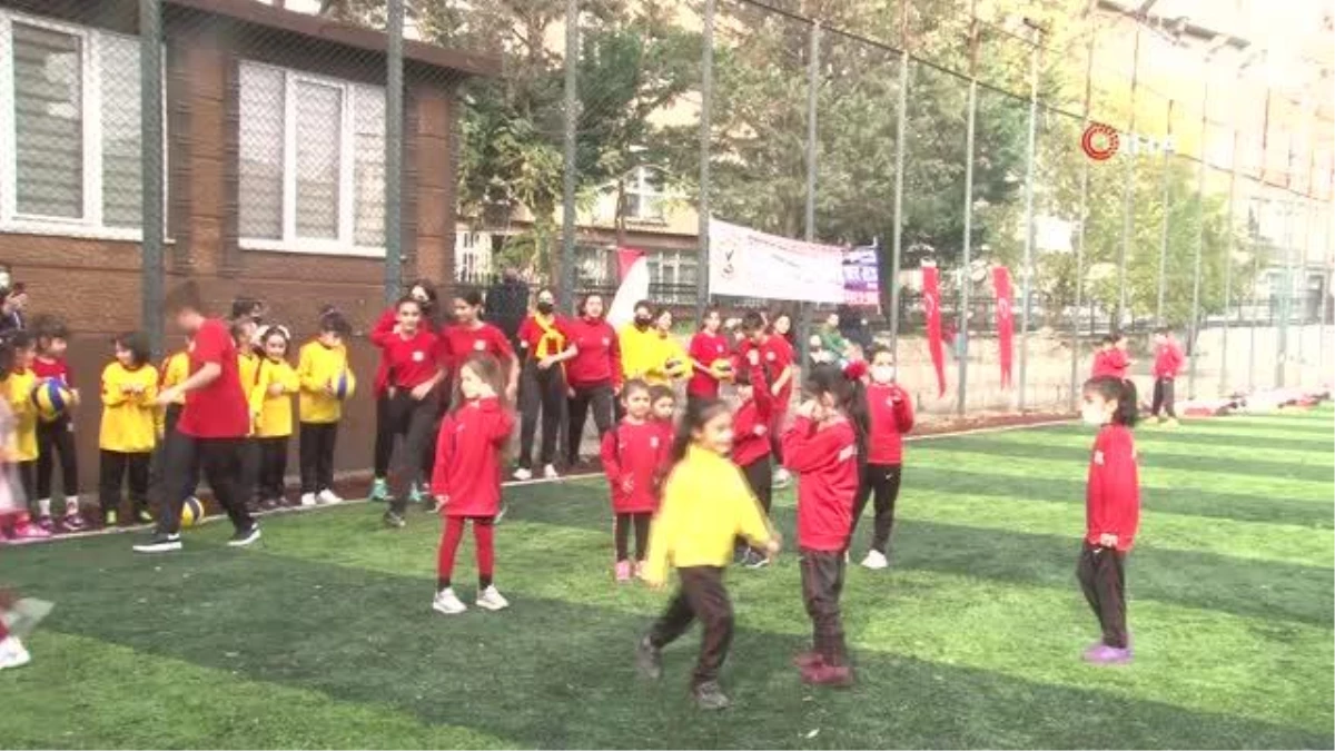 Amatör spor kulübü 600 çocuğa ücretsiz eğitim veriyor
