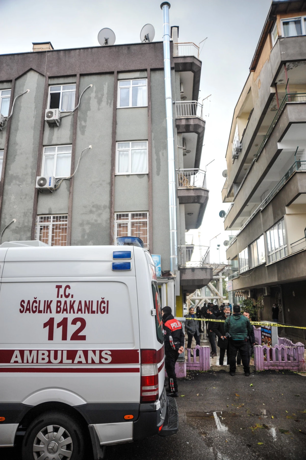Son dakika haber! Antalya\'da üniversite öğrencisi kaldığı yurdun aşçısı tarafından öldürüldü