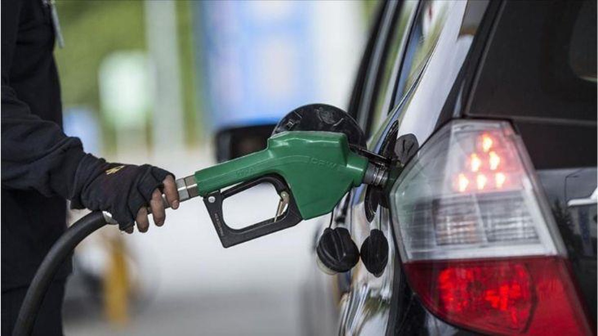 Ekonomist Demir\'in iddiası: Motorin fiyatlarına 70-85 kuruş zam gelecek