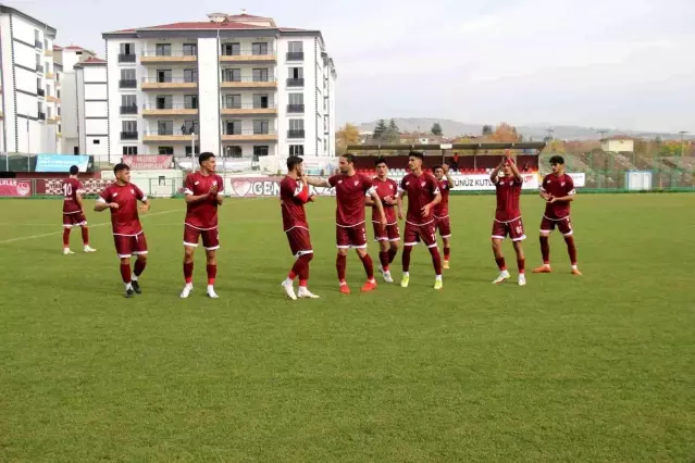 Elazığspor galibiyeti unuttu